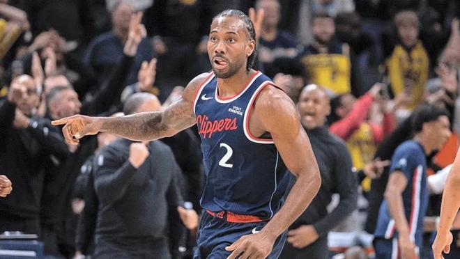 快船力克雄鹿豪取五连胜 距离附加赛席位仅差