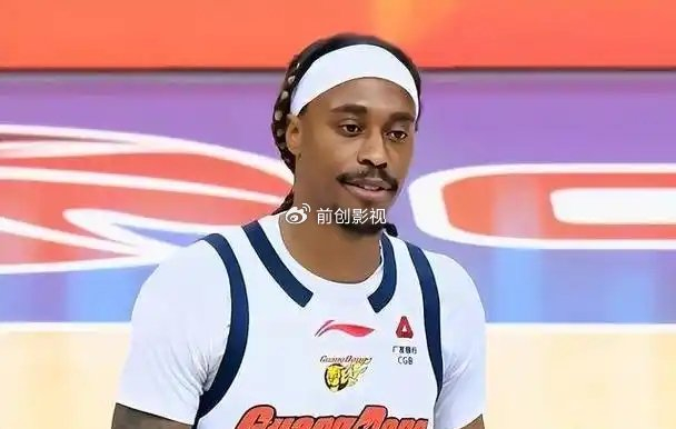 广东男篮裁掉麦考尔引热议，拉科塞维奇加盟引